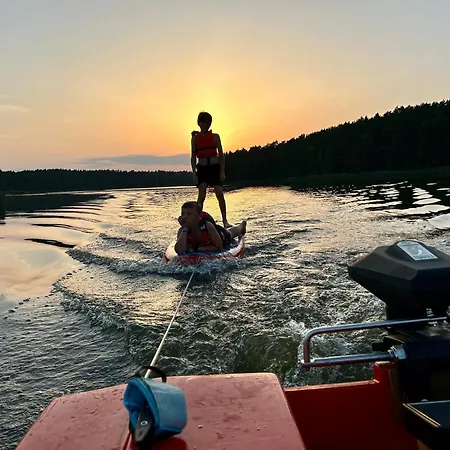 Vakantiehuis Nad Jeziorem *